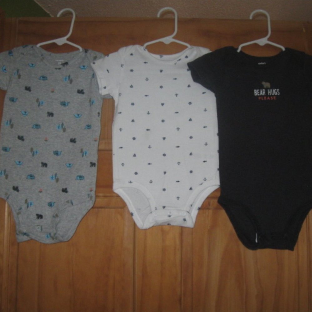 5/$30 Boys Carter's Bodysuit Bundle
